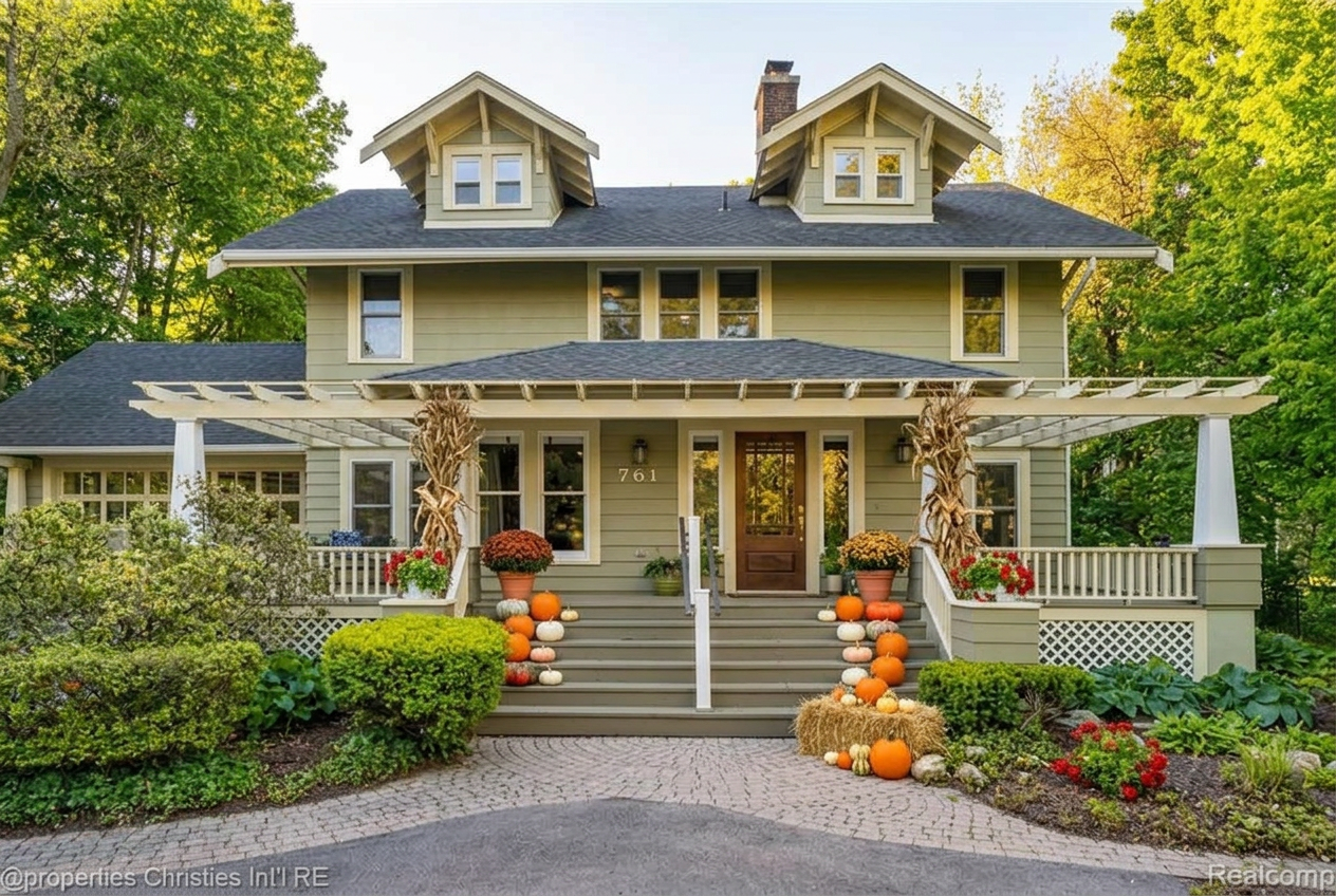 The Family Harvest styled on Sage Craftsman on 761